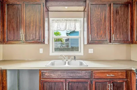 432 2nd Street SE Braham MN 55006