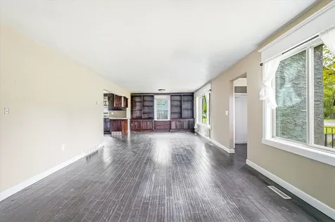 432 2nd Street SE Braham MN 55006