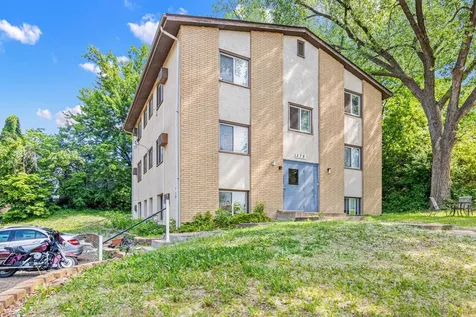 379 Cayuga Street Saint Paul MN 55130