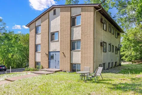 379 Cayuga Street Saint Paul MN 55130