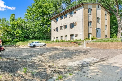 379 Cayuga Street Saint Paul MN 55130