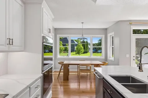 8940 Highview Lane Woodbury MN 55125