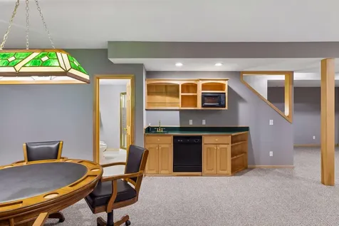 8940 Highview Lane Woodbury MN 55125
