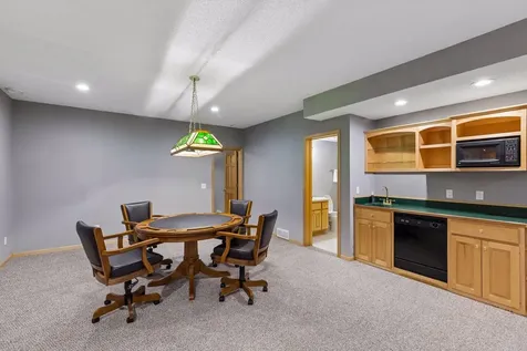 8940 Highview Lane Woodbury MN 55125