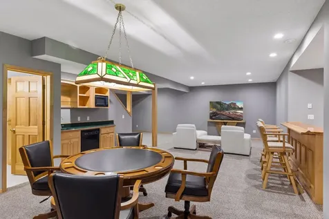 8940 Highview Lane Woodbury MN 55125