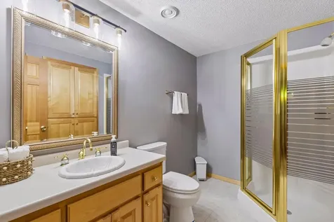 8940 Highview Lane Woodbury MN 55125