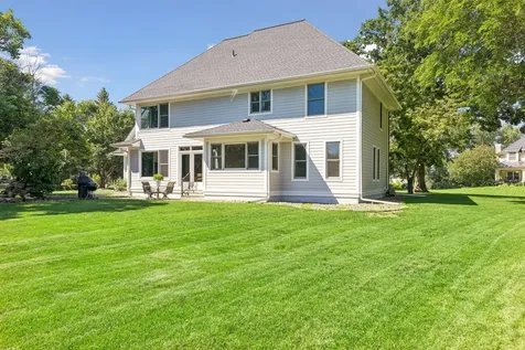 8940 Highview Lane Woodbury MN 55125