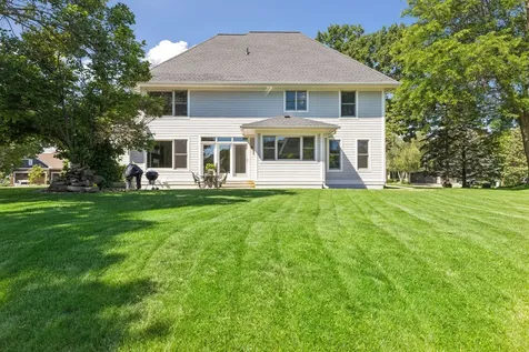 8940 Highview Lane Woodbury MN 55125