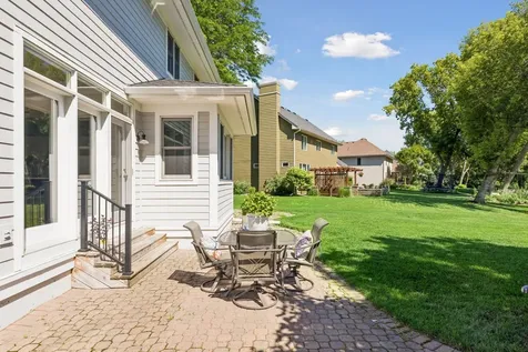8940 Highview Lane Woodbury MN 55125
