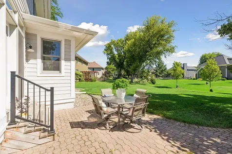 8940 Highview Lane Woodbury MN 55125
