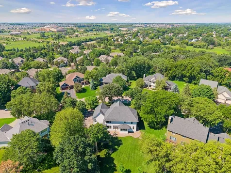 8940 Highview Lane Woodbury MN 55125
