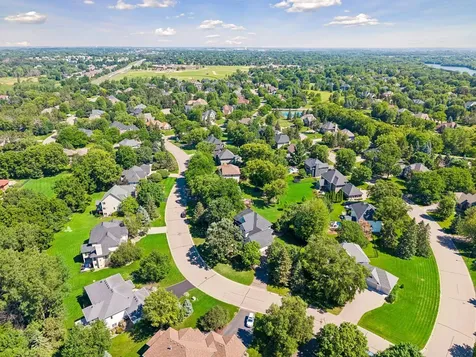 8940 Highview Lane Woodbury MN 55125