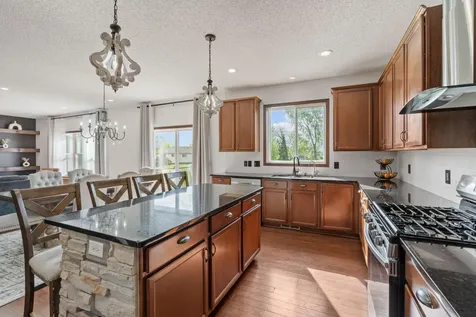 6284 Marlowe Avenue NE Albertville MN 55301
