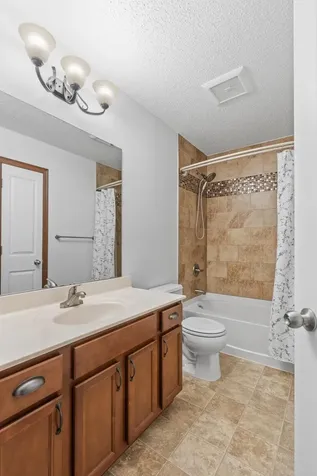 6284 Marlowe Avenue NE Albertville MN 55301