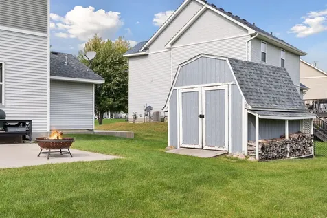 6284 Marlowe Avenue NE Albertville MN 55301