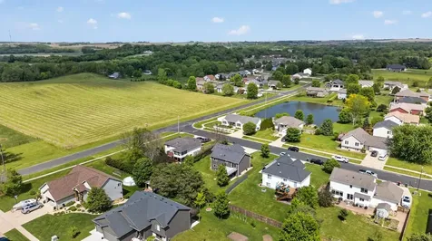 810 8th Avenue SW Pine Island MN 55963