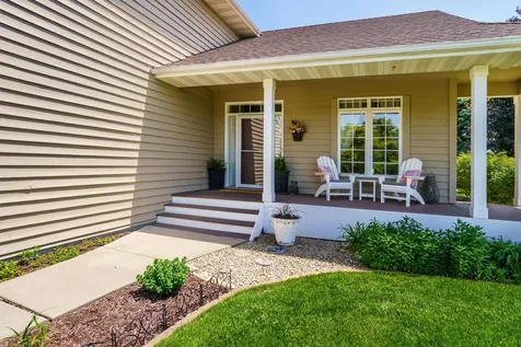 4304 Gadwall Court Eagan MN 55122