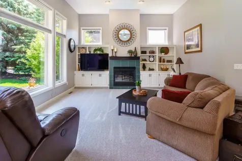 4304 Gadwall Court Eagan MN 55122