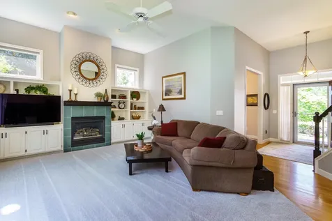 4304 Gadwall Court Eagan MN 55122
