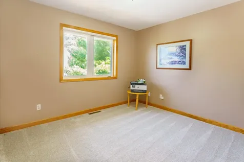 4304 Gadwall Court Eagan MN 55122