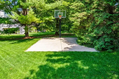 4304 Gadwall Court Eagan MN 55122