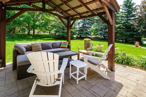 4304 Gadwall Court Eagan MN 55122