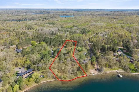9235 Ossawinnamakee Road Pequot Lakes MN 56472