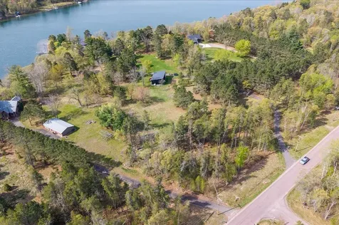 9235 Ossawinnamakee Road Pequot Lakes MN 56472