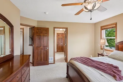 1046 Gusty Drive Waconia MN 55387