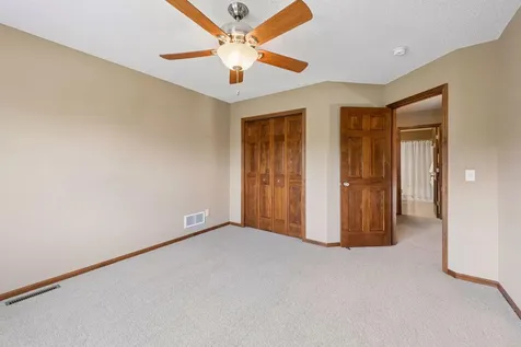 1046 Gusty Drive Waconia MN 55387