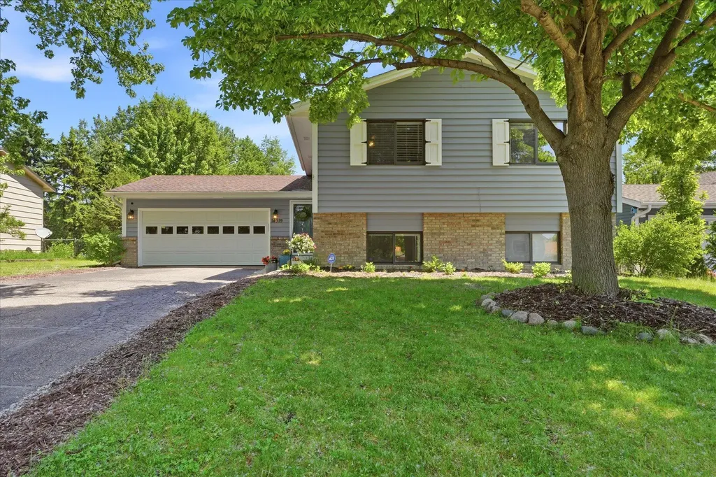14319 Shore Lane NE Prior Lake MN 55372