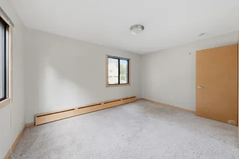 2530 1st Avenue S Minneapolis MN 55404