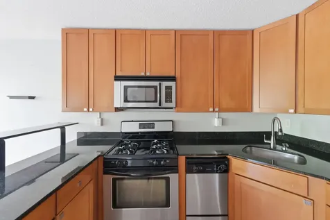 2530 1st Avenue S Minneapolis MN 55404