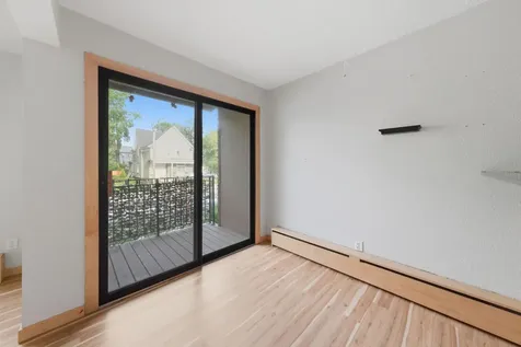 2530 1st Avenue S Minneapolis MN 55404