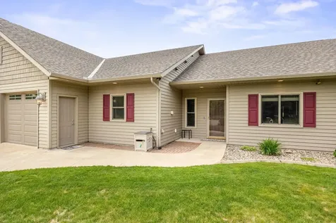 1278 Birdie Circle NW Hutchinson MN 55350