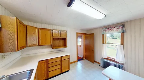 N17088 E Orchard Lane Galesville WI 54630