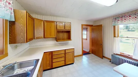 N17088 E Orchard Lane Galesville WI 54630