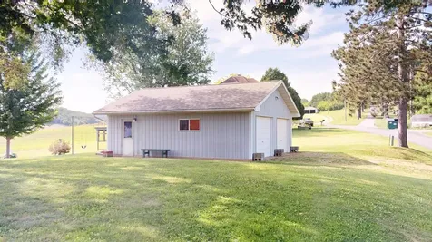 N17088 E Orchard Lane Galesville WI 54630