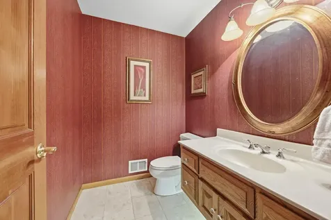 1360 Parkview Drive Chaska MN 55318