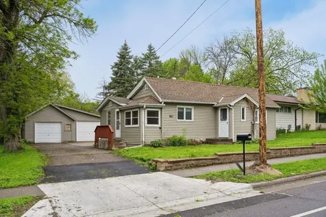 421 Buffalo Avenue S Montrose MN 55363