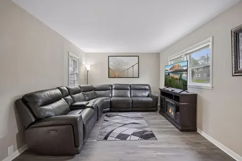 421 Buffalo Avenue S Montrose MN 55363