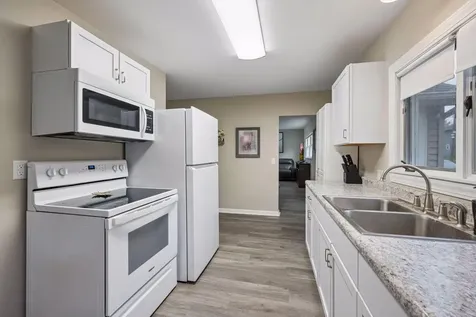 421 Buffalo Avenue S Montrose MN 55363