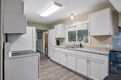 421 Buffalo Avenue S Montrose MN 55363