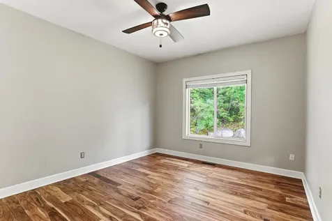 9655 Barton Trail Inver Grove Heights MN 55077