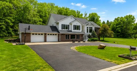 9655 Barton Trail Inver Grove Heights MN 55077