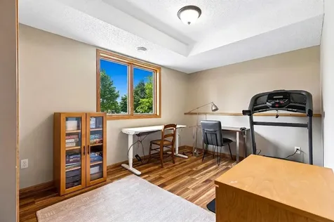 1908 Lake Drive Northfield MN 55057