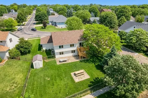 1908 Lake Drive Northfield MN 55057