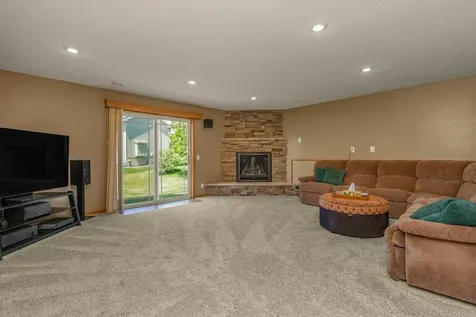 13859 Birchwood Avenue Rosemount MN 55068