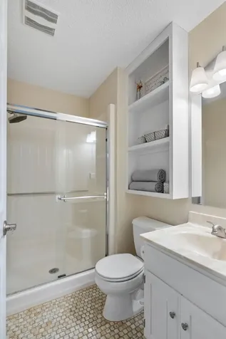 17149 Hayes Avenue Lakeville MN 55044