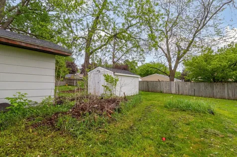 221 Beech Avenue Owatonna MN 55060
